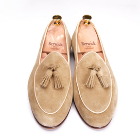 4951 Belgian Tassel Loafers Khaki Suede